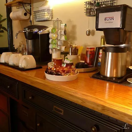 Deer Run Lodging House-2