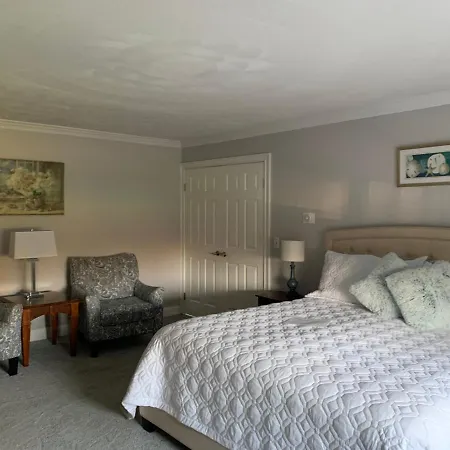 Deer Run Lodging House-3